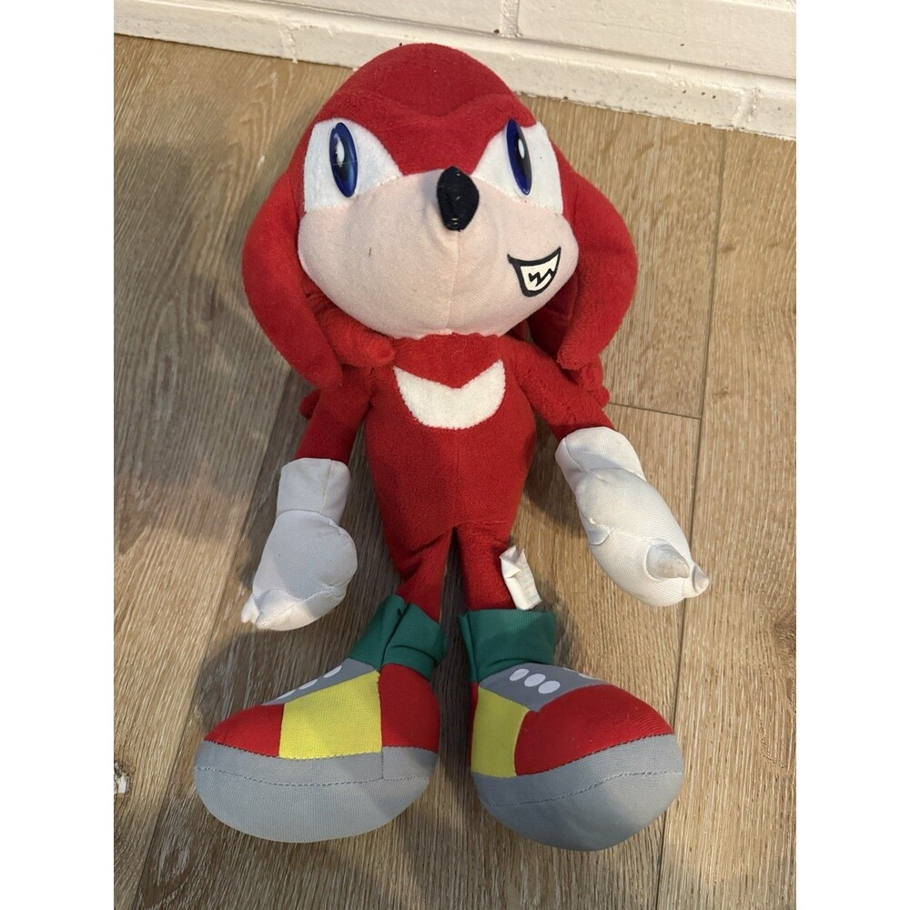 Vintage SEGA Sonic Knuckles The Echidna Plush Toy Network 1991–2005